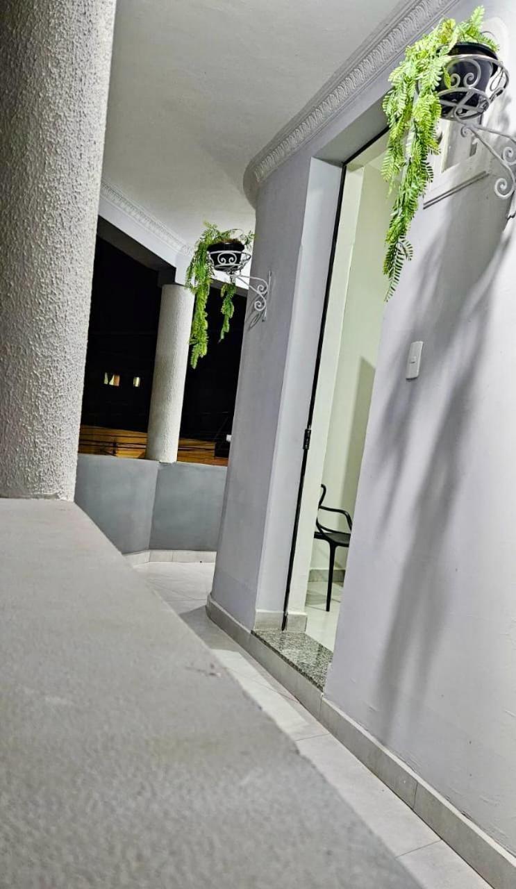 Sb Hospedaria Pousada Uberaba Dış mekan fotoğraf