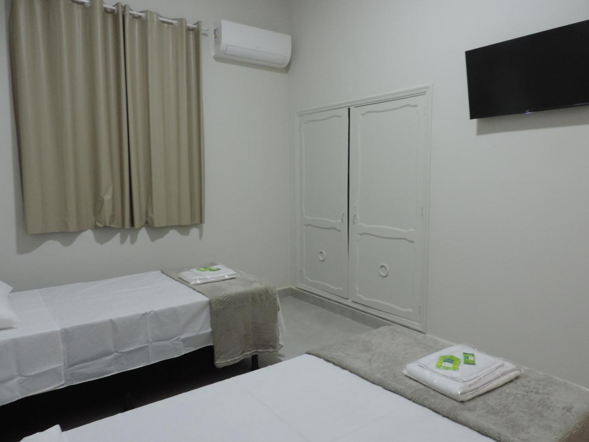 Sb Hospedaria Pousada Uberaba Dış mekan fotoğraf